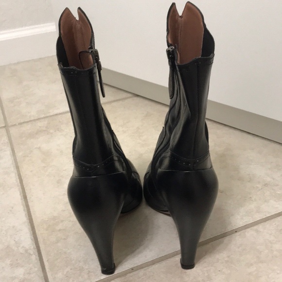 Alaia Paris Black Leather leather Stiletto Boots - Picture 8 of 8